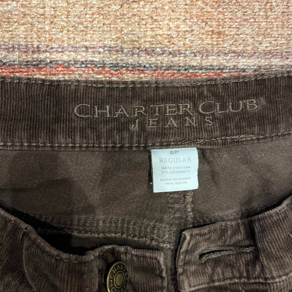 brown courderoy pants, size 6 petit (short), excellent condition 🤎